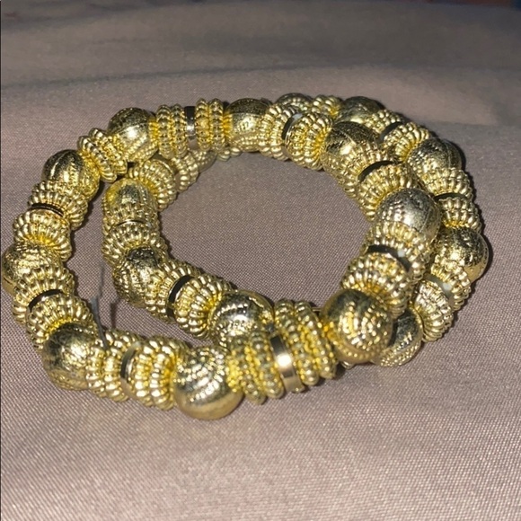 Vintage gold tone Beaded elastic bracelet - Picture 2 of 7